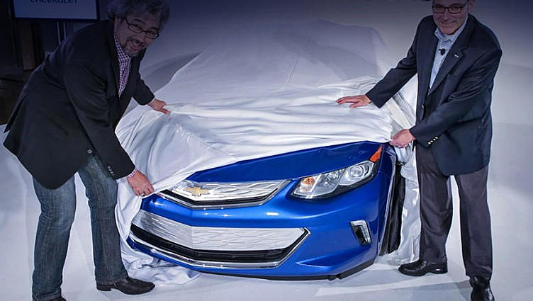 В Лос-Анджелесе слегка приоткрыли новый Chevrolet Volt В Лос-Анджелесе слегка приоткрыли новый Chevrolet Volt
