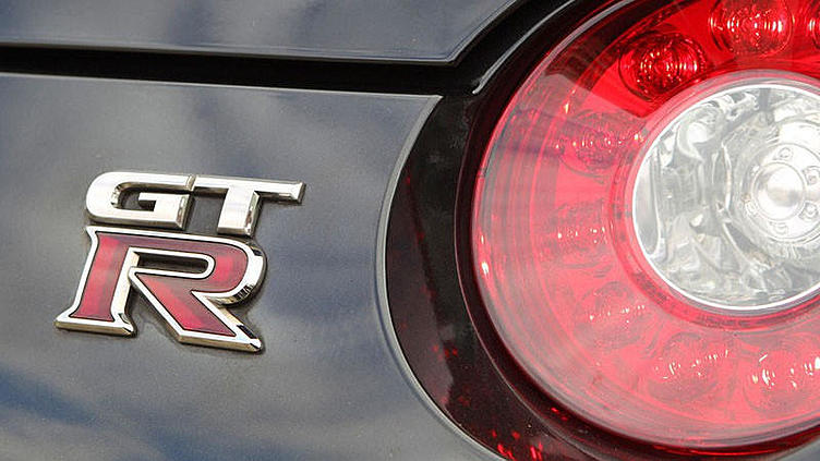 Nissan не будет разрабатывать новый GT-R