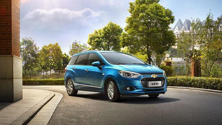 У Chevrolet появился новый компактвэн У Chevrolet появился новый компактвэн