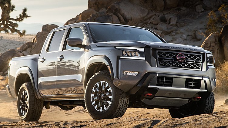 Nissan Frontier полностью сменил внешность и салон Nissan Frontier полностью сменил внешность и салон