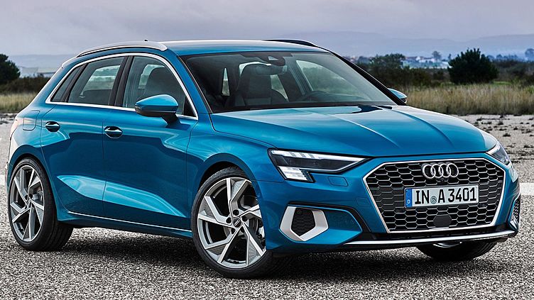 Новый Audi A3 поступил в продажу в России Новый Audi A3 поступил в продажу в России