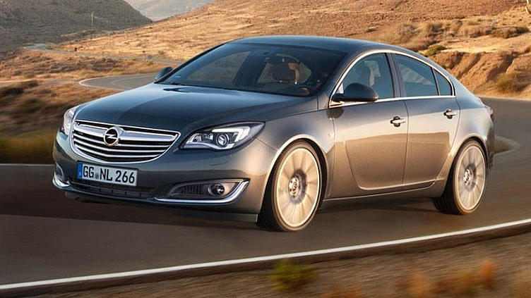 Opel рассказал о комплектациях обновленной модели Insignia Opel рассказал о комплектациях обновленной модели Insignia