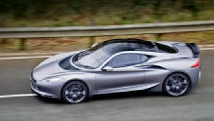 Седлаем концепт Infiniti Emerg-e на полигоне Millbrook Седлаем концепт Infiniti Emerg-e на полигоне Millbrook