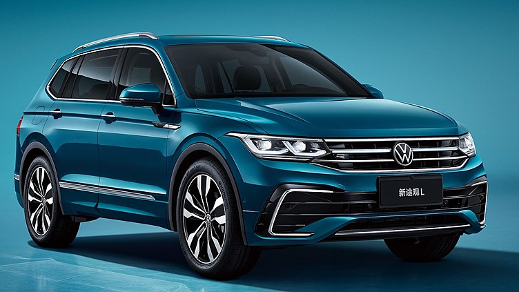 Volkswagen разработал новый салон и обновил Tiguan в Китае