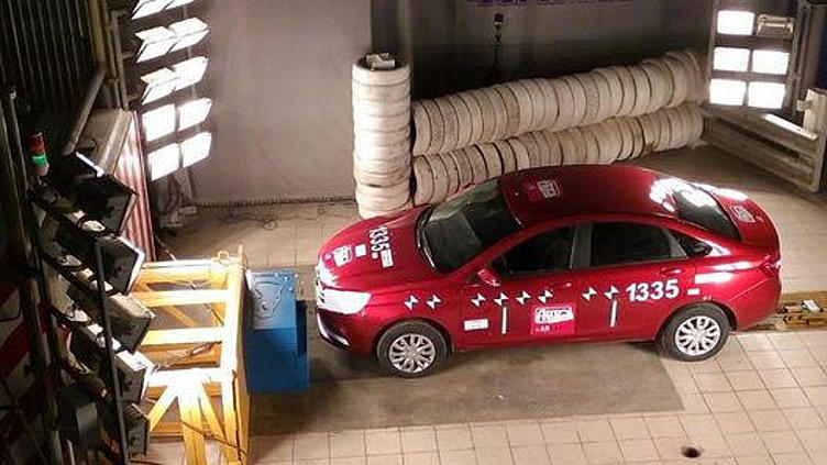 Lada Vesta получила высший ретинг безопасности при краш-тесте