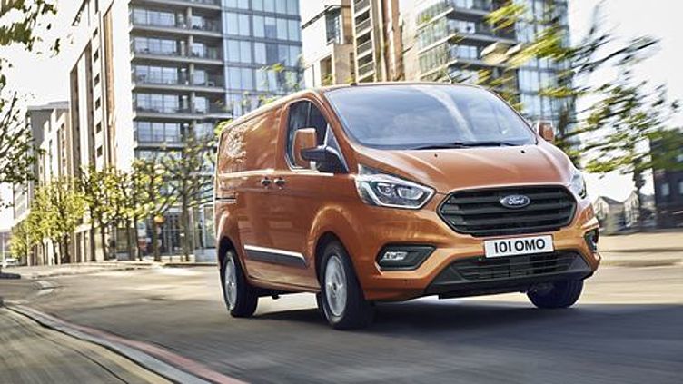 Ford представил новый фургон Transit Custom