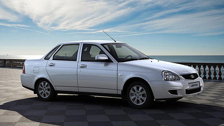 Обновленную Lada Priora показали публике Обновленную Lada Priora показали публике