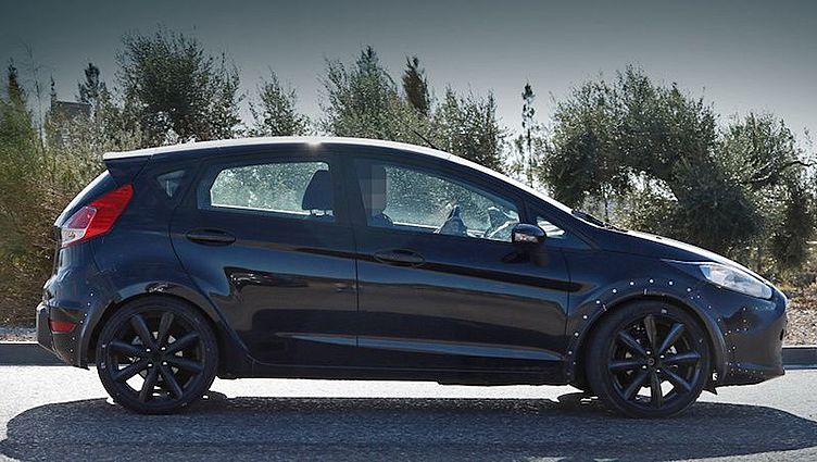 У хэтчбека Ford Fiesta появится вседорожная версия