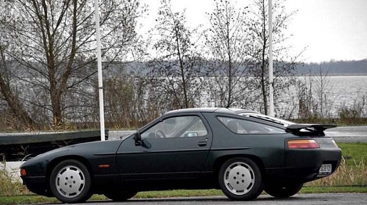Руководство Porsche подвердило разработку новых моделей. Руководство Porsche подвердило разработку новых моделей.