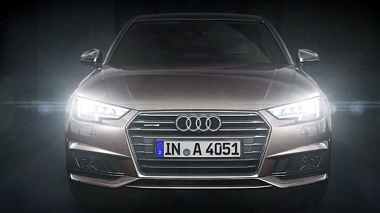 Компания Audi рассказала о светодиодных фарах новой A4