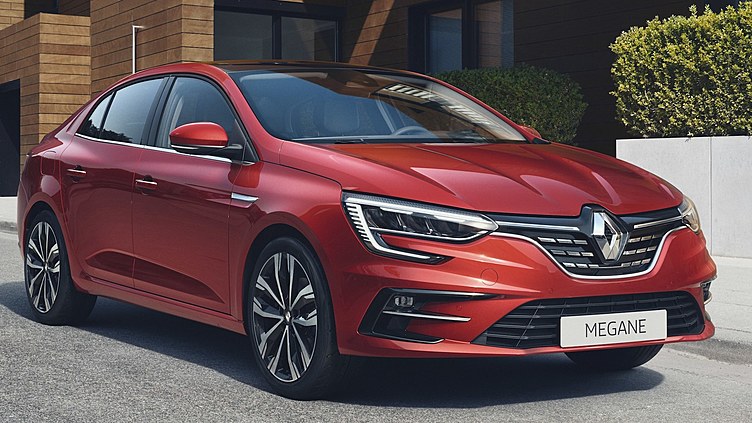 Седан Renault Megane наконец-то обновился Седан Renault Megane наконец-то обновился