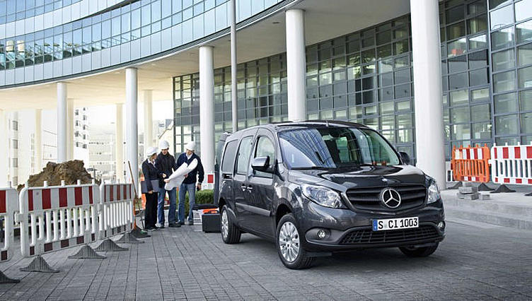 В России появился бензиновый вариант Mercedes-Benz Citan
