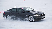 Танцы на льду за рулем полноприводных Jaguar