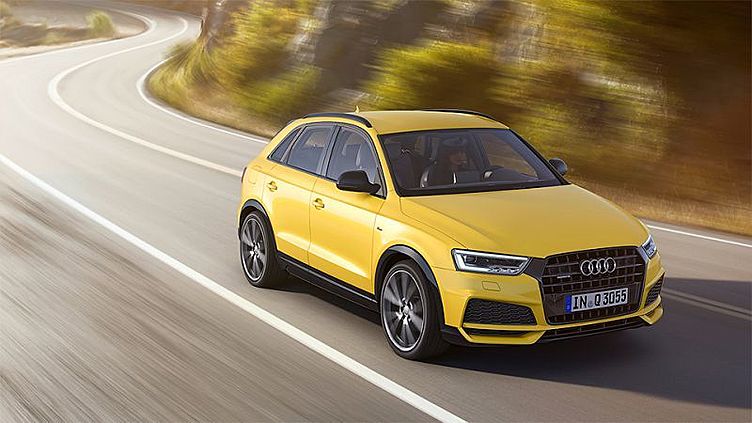 Компания Audi назвала рублевые цены на обновленный Q3 Компания Audi назвала рублевые цены на обновленный Q3
