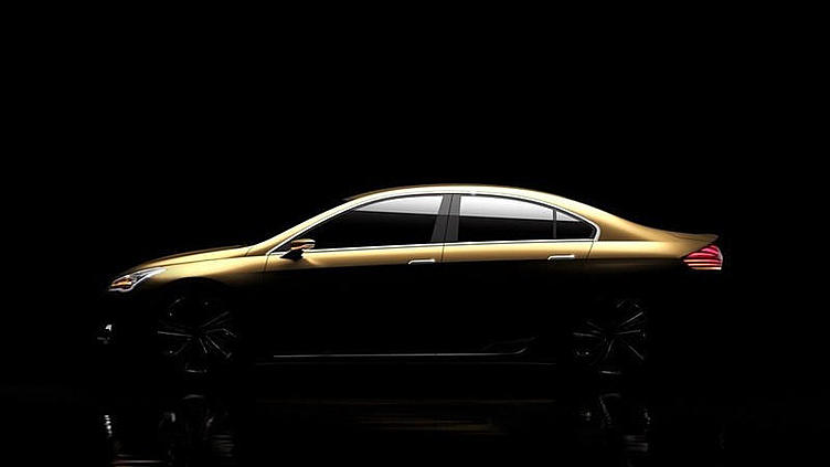 Suzuki везет в Шанхай новый седан гольф-класса Suzuki везет в Шанхай новый седан гольф-класса