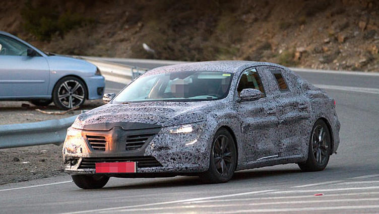Модель Renault Laguna обретёт четырёхдверный вариант Модель Renault Laguna обретёт четырёхдверный вариант