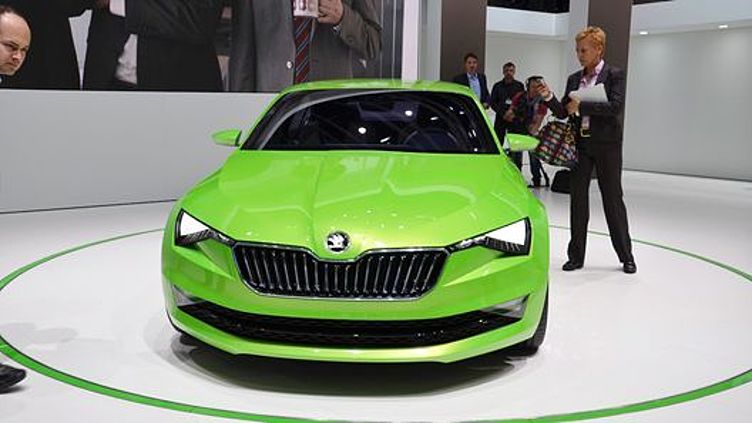 Известны сроки премьеры новой Skoda Octavia Известны сроки премьеры новой Skoda Octavia