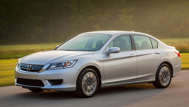 Седан Honda Accord признан самым «зелёным» Седан Honda Accord признан самым «зелёным»