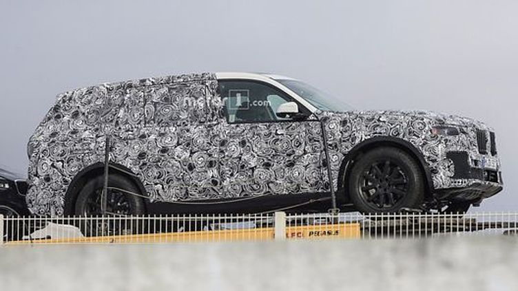 Флагманский кроссовер BMW Флагманский кроссовер BMW