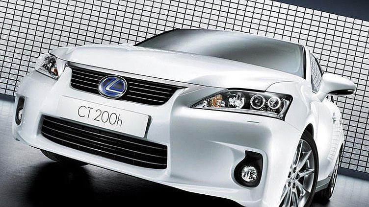 Выходу нового Lexus CT 200h будет предшествовать небольшой фейслифтинг Выходу нового Lexus CT 200h будет предшествовать небольшой фейслифтинг