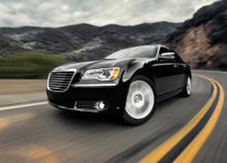 Chrysler продолжает ревизию модельного ряда Chrysler продолжает ревизию модельного ряда
