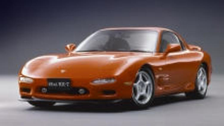 Японцы возродят спорткар Mazda RX-7 в 2017 году Японцы возродят спорткар Mazda RX-7 в 2017 году