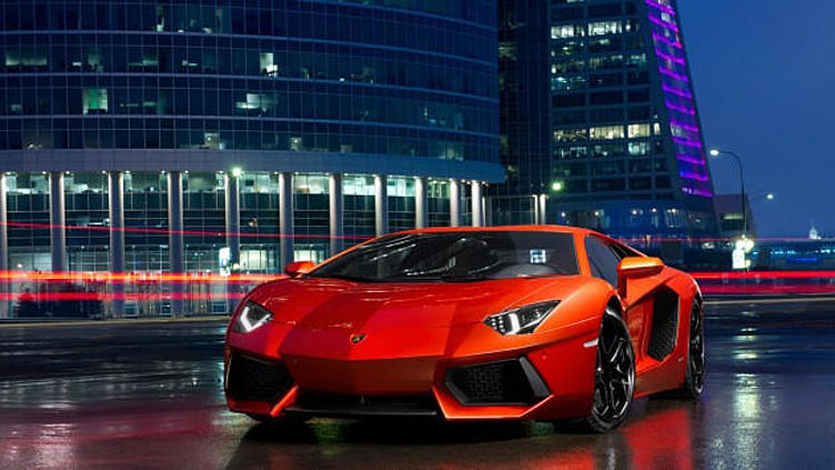 Lamborghini отзывает суперкары Aventador из-за неправильных фар