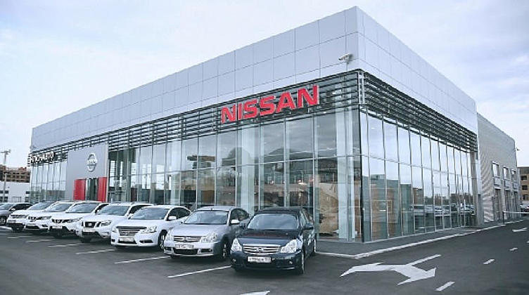Nissan открыл новый дилерский центр в Краснодаре Nissan открыл новый дилерский центр в Краснодаре