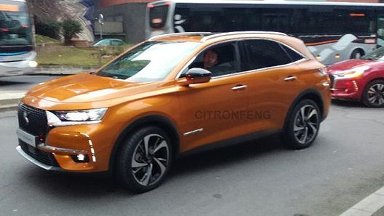 Опубликованы первые фото премиального кроссовера Citroen Опубликованы первые фото премиального кроссовера Citroen