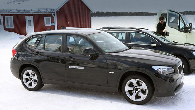 На тестах замечен гибридный кроссовер BMW X1 На тестах замечен гибридный кроссовер BMW X1