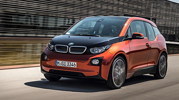 При покупке BMW i3 можно получить запасной внедорожник
