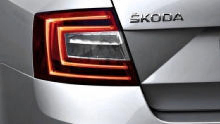 Skoda продемонстрировала первую официальную фотографию Octavia Skoda продемонстрировала первую официальную фотографию Octavia