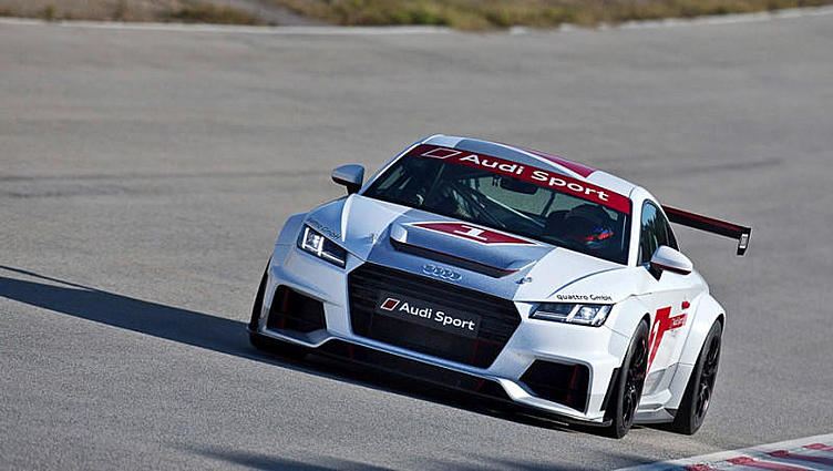 Модель Audi TT снарядили для монокубка Модель Audi TT снарядили для монокубка