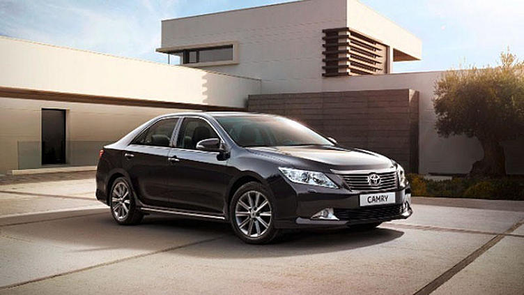 Toyota начинает продажи в России обновленной Camry Toyota начинает продажи в России обновленной Camry