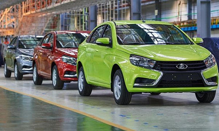 Ижевский автозавод возобновляет производство после корпоративного отпуска Ижевский автозавод возобновляет производство после корпоративного отпуска