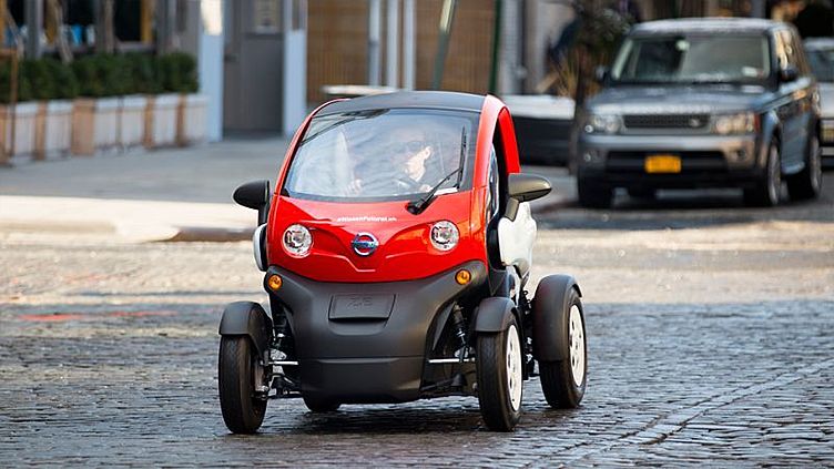 Nissan подготовил для канадцев перелицованный Renault Twizy