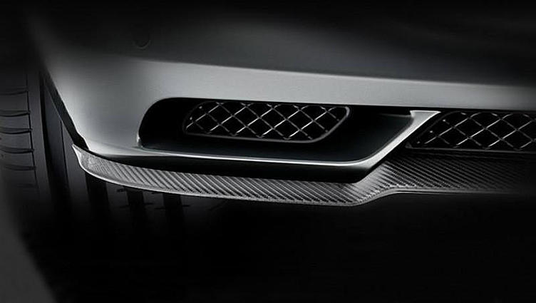 Компания AMG заинтриговала публику