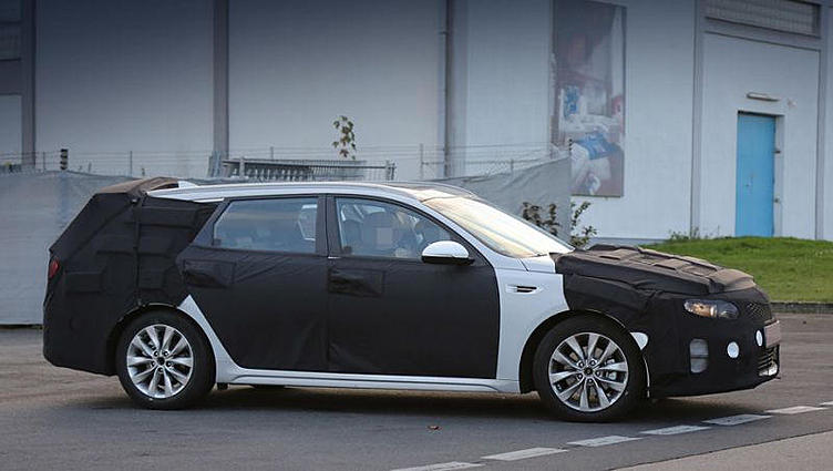 Серийный универсал Kia Optima раскроется на салоне в Женеве Серийный универсал Kia Optima раскроется на салоне в Женеве