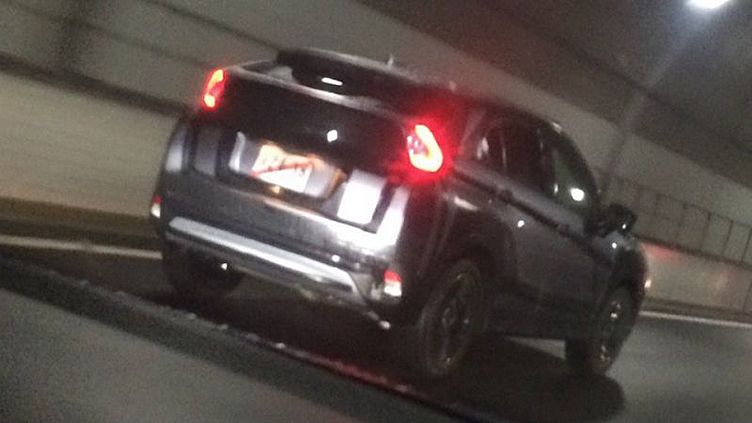 Новый Mitsubishi ASX впервые сфотографировали без камуфляжа Новый Mitsubishi ASX впервые сфотографировали без камуфляжа