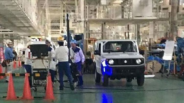 Появились шпионские снимки нового поколения Suzuki Jimny