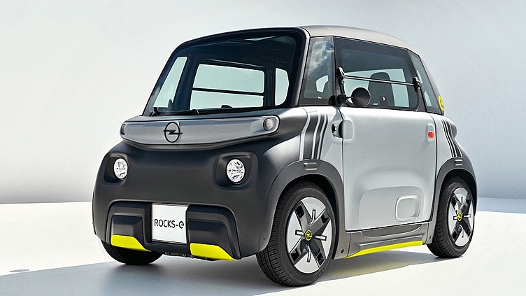 Opel представил городской электромобиль Rocks-e Opel представил городской электромобиль Rocks-e