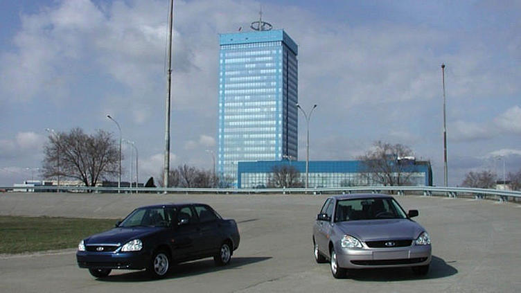 АВТОВАЗ в 2013 году прогнозирует рост продаж порядка на 2%