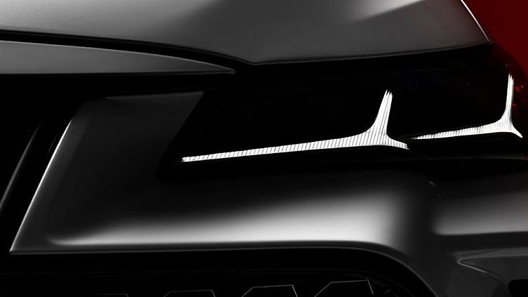 Toyota показала первое изображение нового седана Avalon Toyota показала первое изображение нового седана Avalon