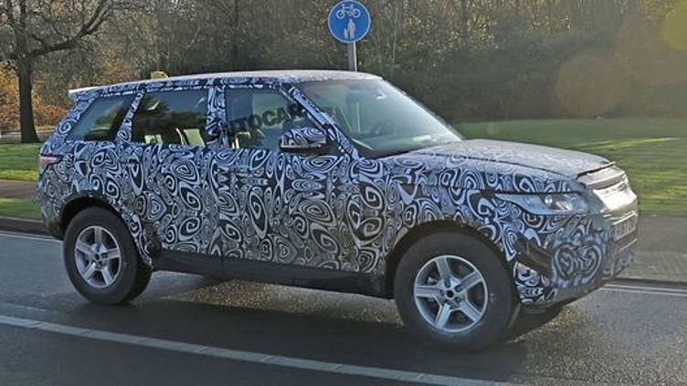 Новый Land Rover Defender впервые сфотографировали на тестах Новый Land Rover Defender впервые сфотографировали на тестах