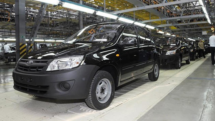 «ИжАвто» осваивает новые цвета для Lada Granta «ИжАвто» осваивает новые цвета для Lada Granta