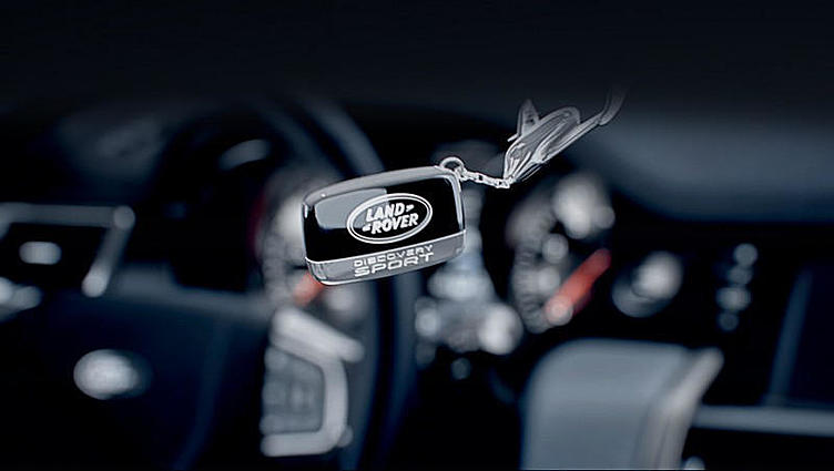 Land Rover показал интерьер кроссовера Discovery Sport Land Rover показал интерьер кроссовера Discovery Sport