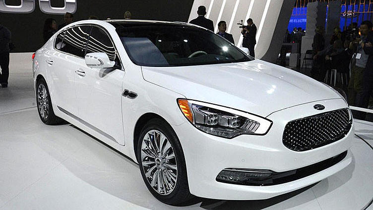 Kia выводит на рынок США премиальный седан K900 Kia выводит на рынок США премиальный седан K900