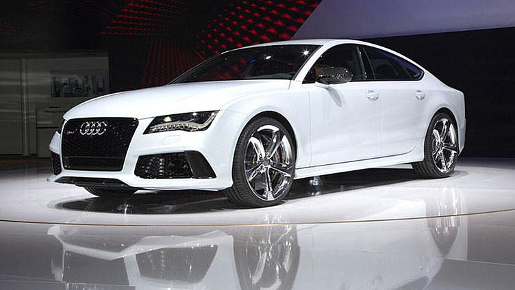 Новый Audi RS 7 обойдется в России в 5,1 млн рублей Новый Audi RS 7 обойдется в России в 5,1 млн рублей