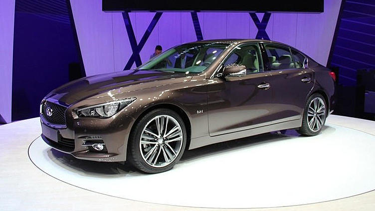 Infiniti будут продавать тем, кто считает BMW, Audi и Mercedes слишком банальными Infiniti будут продавать тем, кто считает BMW, Audi и Mercedes слишком банальными