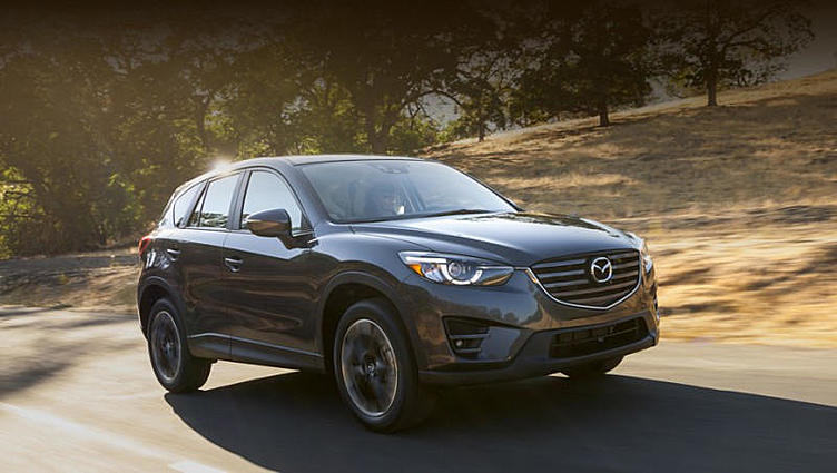 Кроссовер Mаzda CX-5 сделал ставку на комфорт и безопасность Кроссовер Mаzda CX-5 сделал ставку на комфорт и безопасность